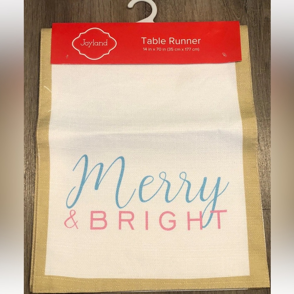 Joyland Christmas Table Runner Beige‎ "Merry Bright" 70”x14” NEW